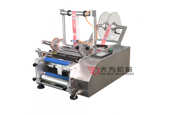 半自動圓瓶大圓桶貼標案例